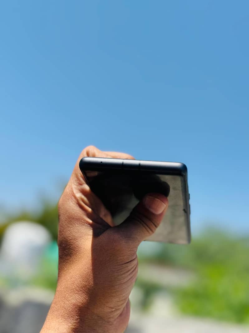 Google Pixel 7A 3