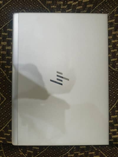 HP Elite Book 830 G5