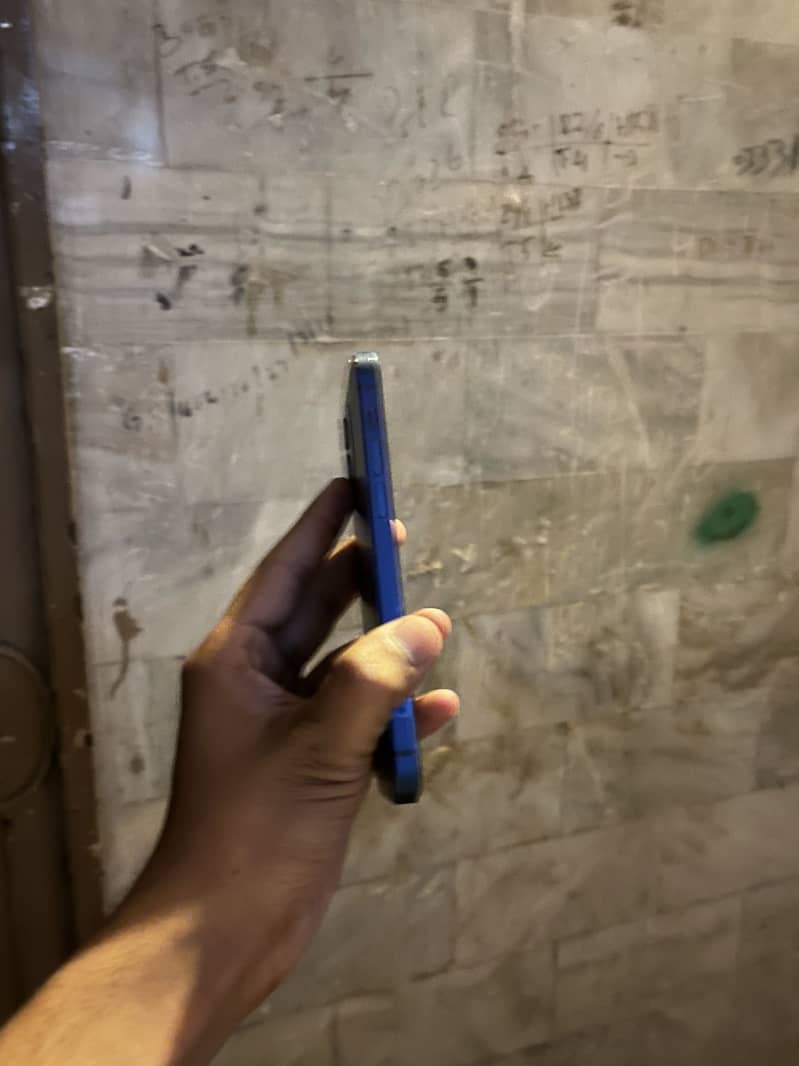 IPhone 12 1