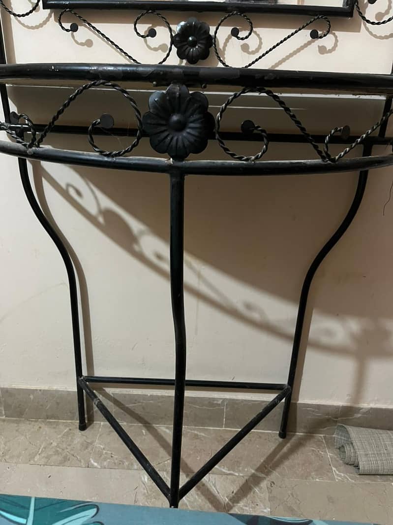 Dressing Table 4