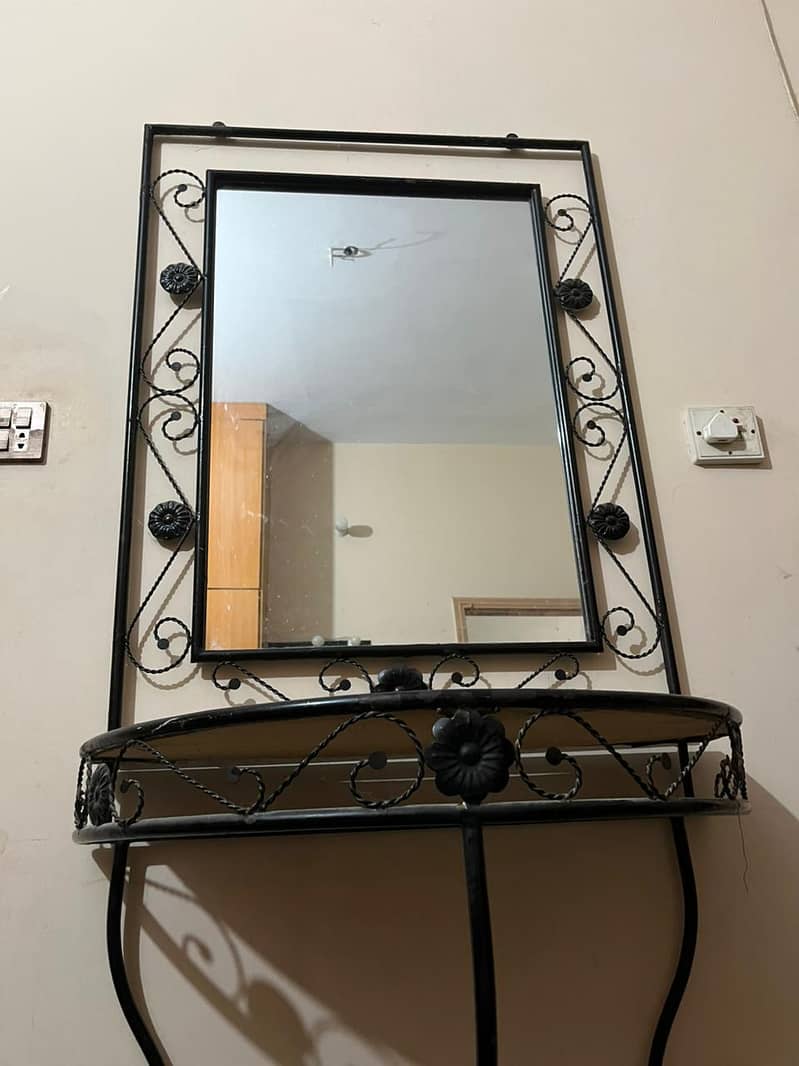 Dressing Table 7