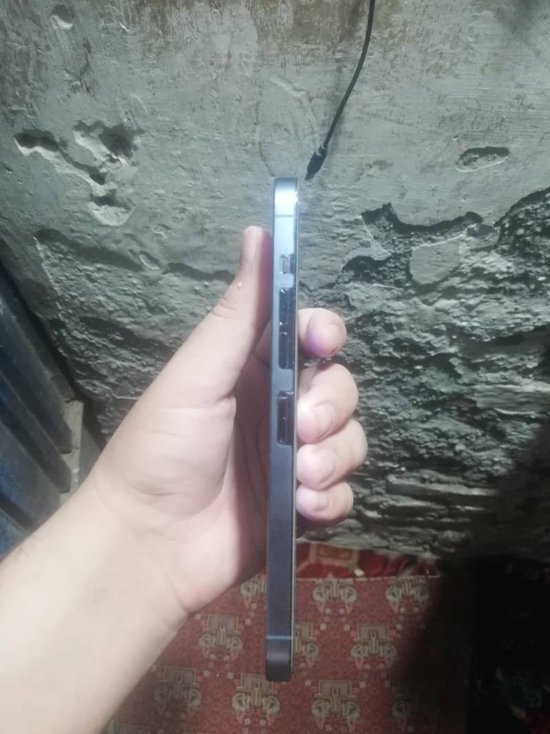 iphone 13 pro max 6