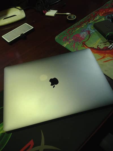 MacBook pro 2019 15 inch