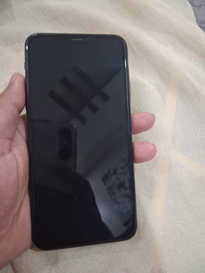 Iphone 11 Pro max( Pta Approved)