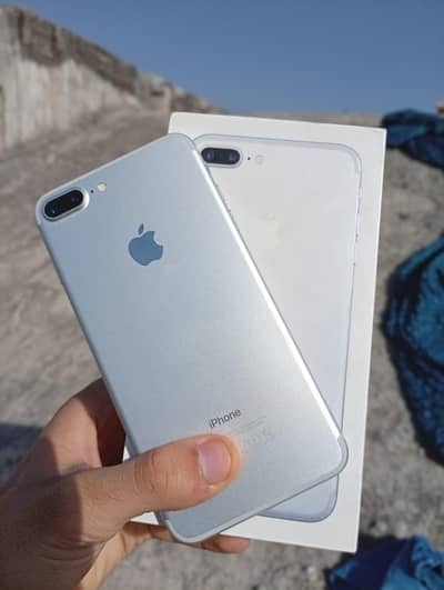 iphone 7 plus silver Color with Box 128GB PTA approved