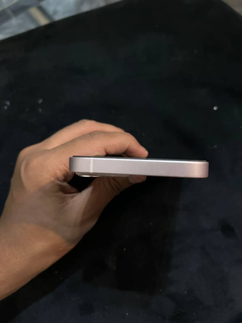 Iphone13 4