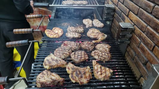 Chef and Line cook for Continental/ Steakhouse
