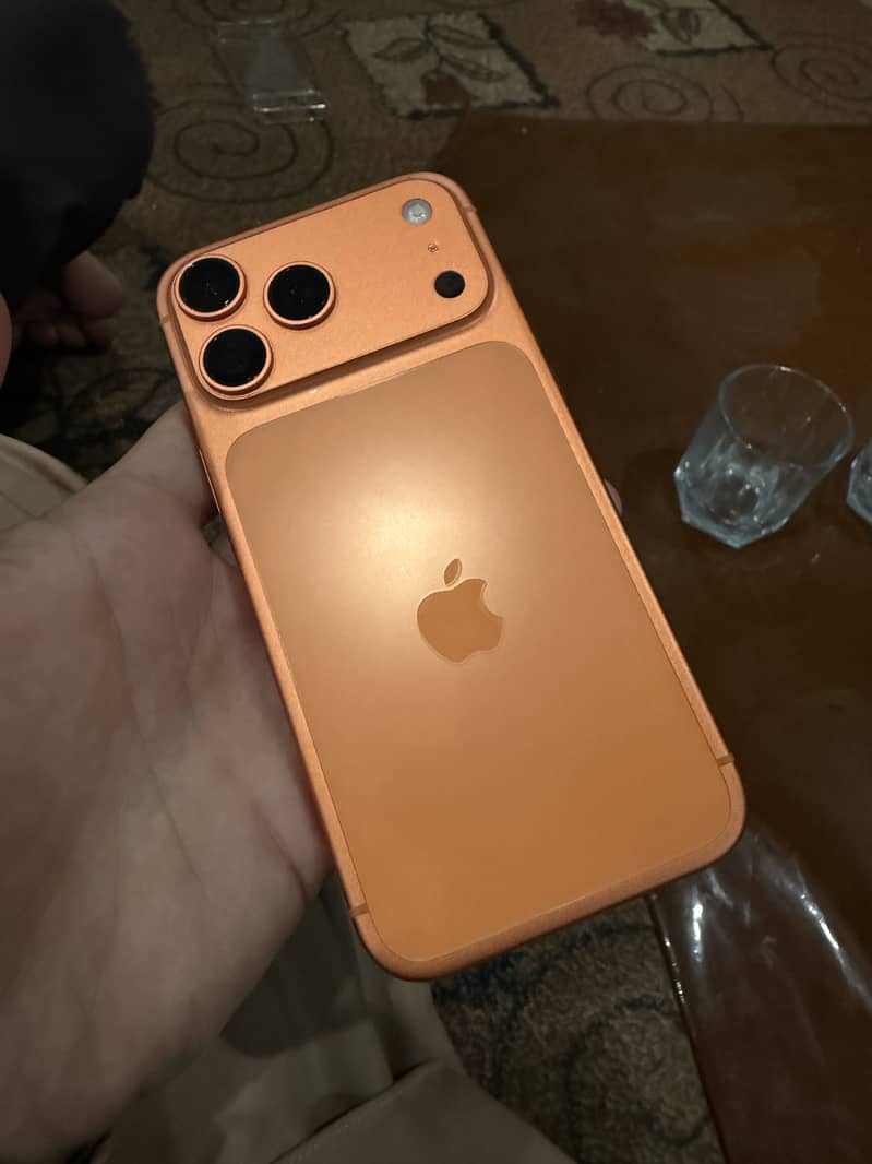 Iphone 17 pro max 2