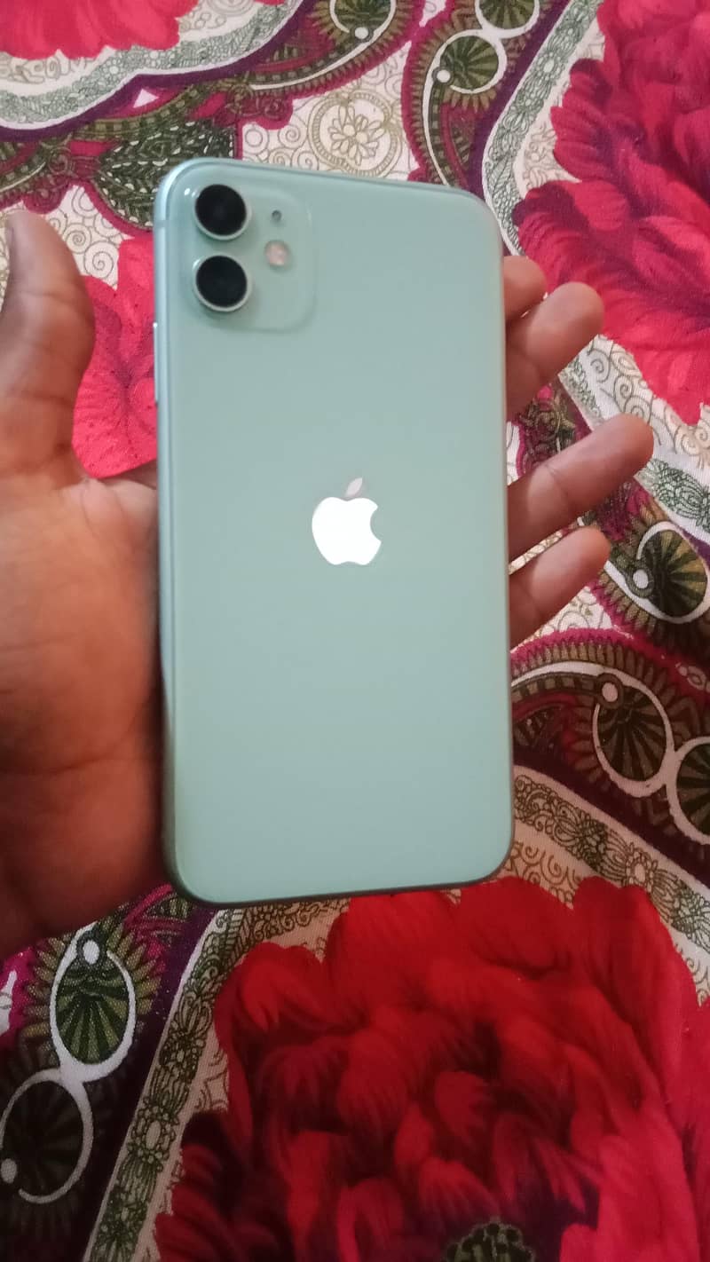 iPhone 11 with box 3