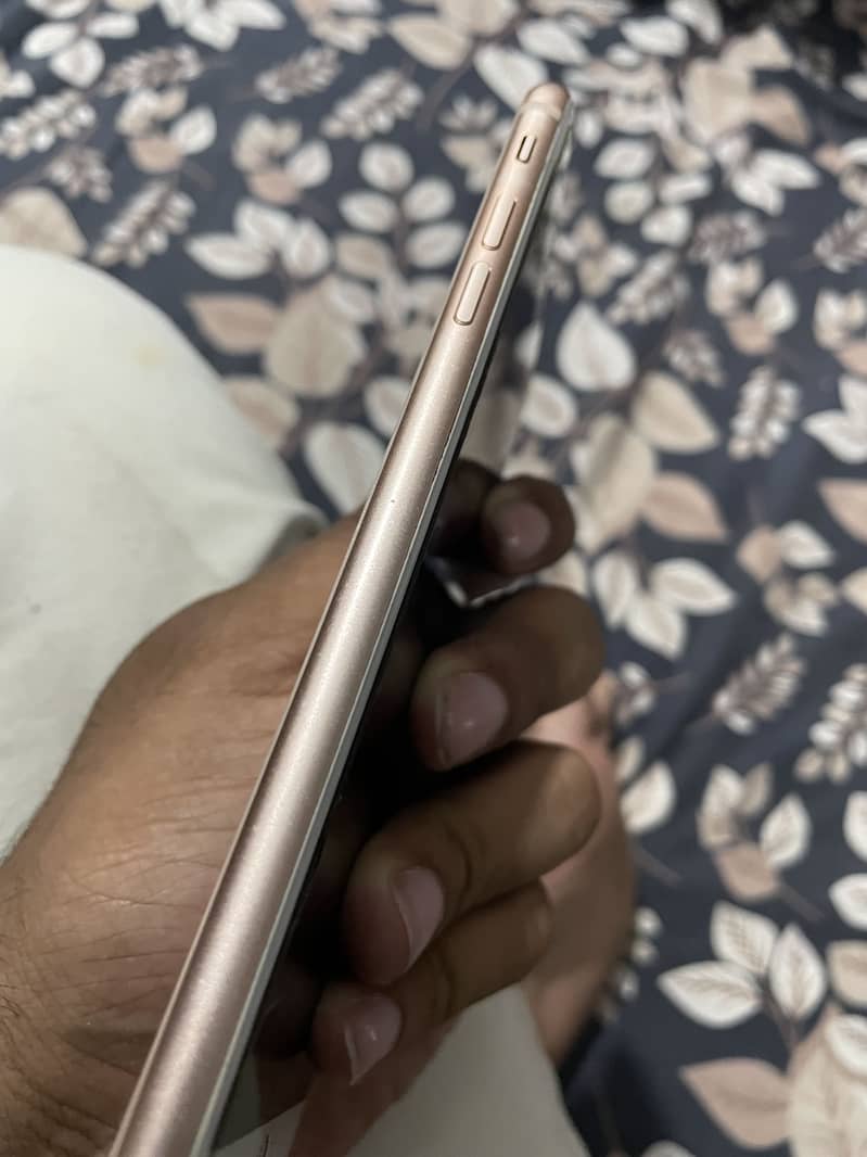 iPhone 8 Plus pta 2