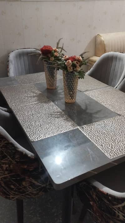 Dinning Table with 6 Chair Brand New