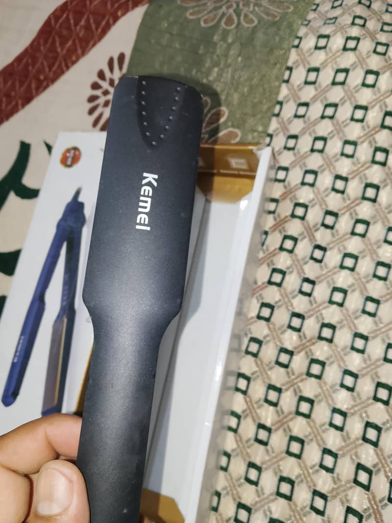 straightner 0