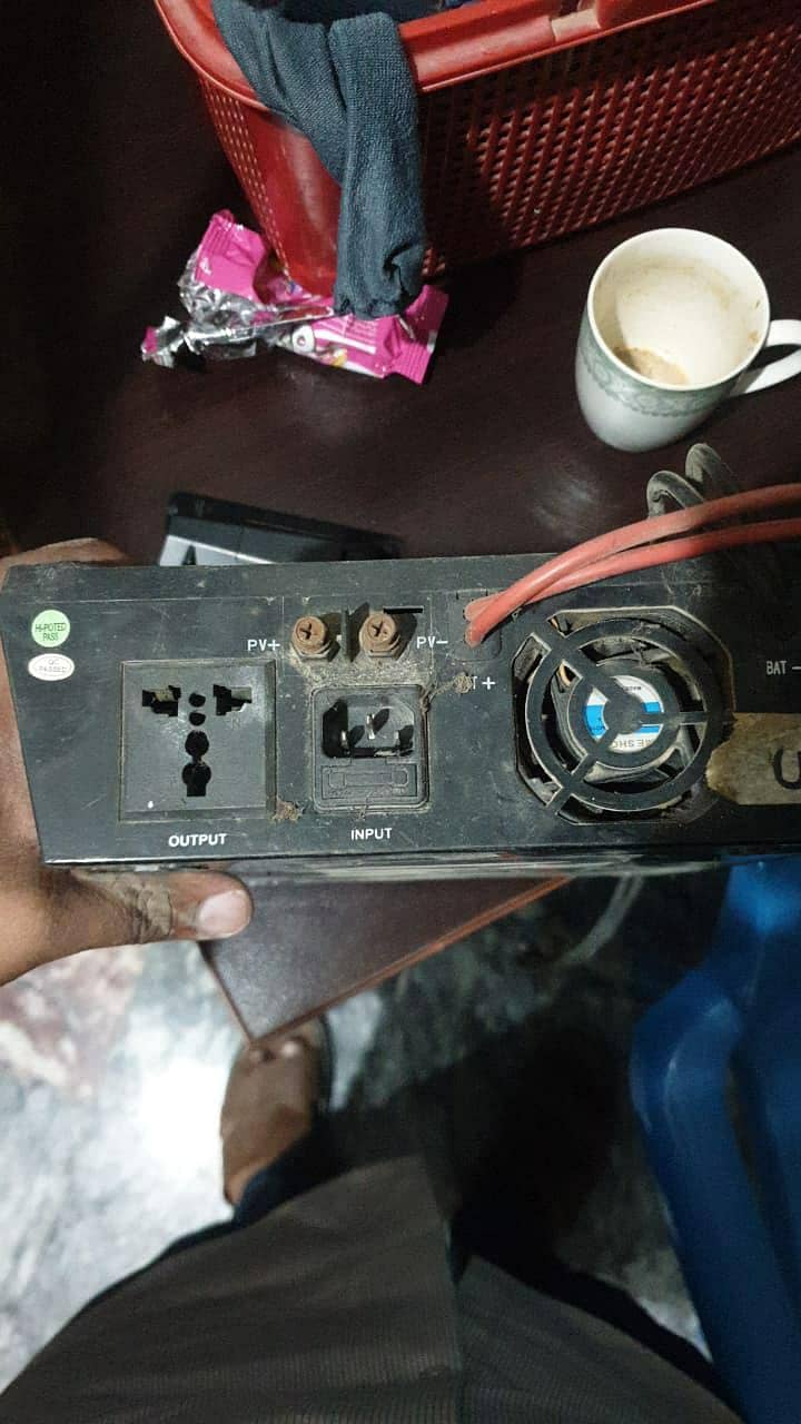 Solar Ups 1