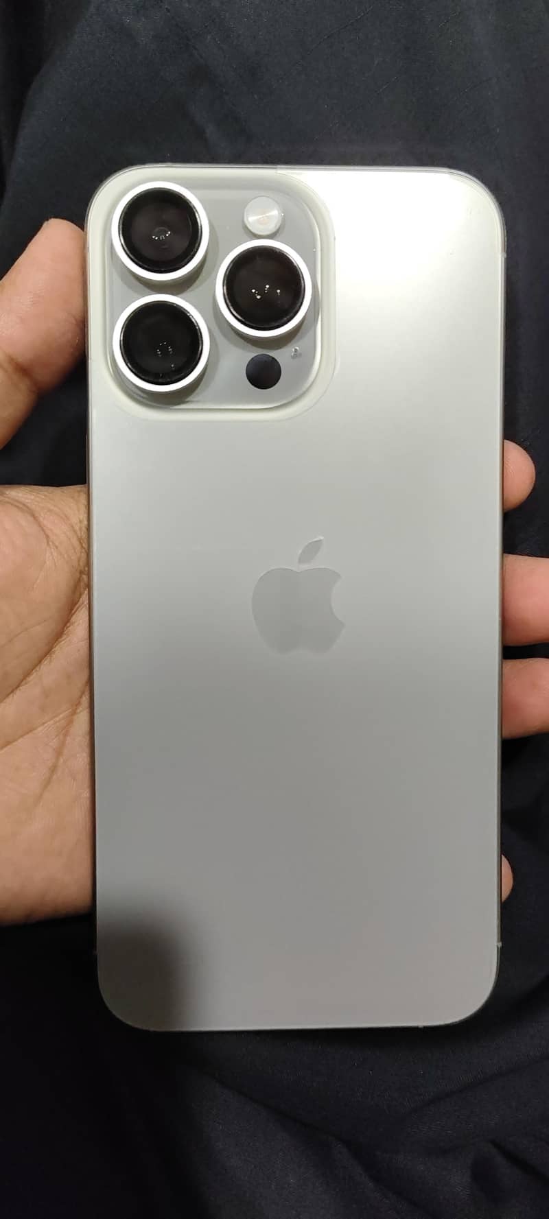 Iphone 15 pro max 0