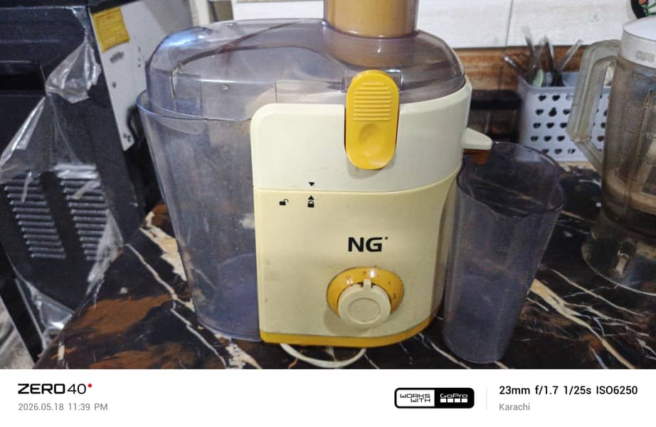 juicer machine 1