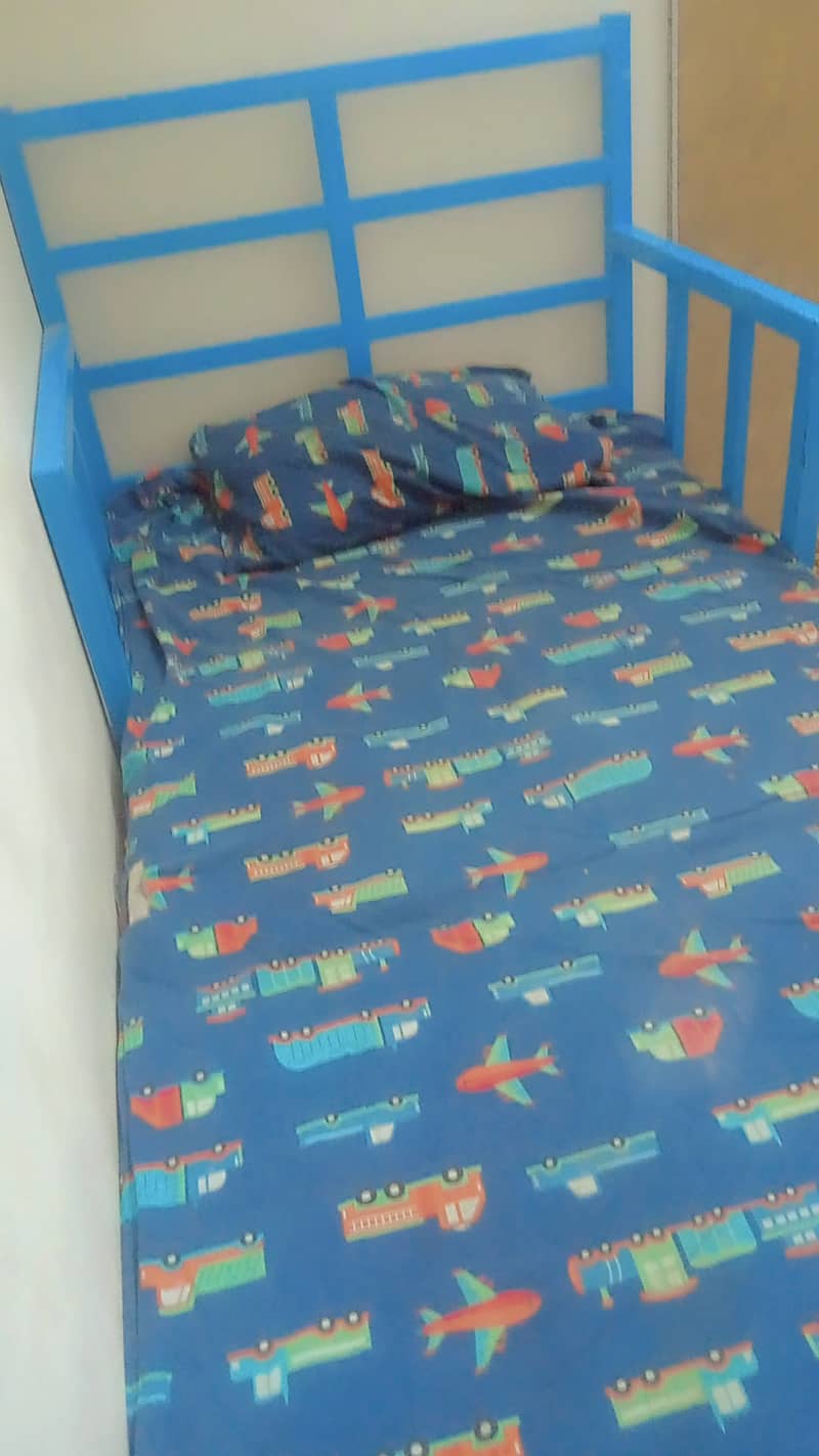 Single and double bed 1