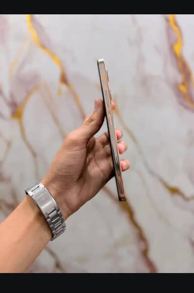 Infinix note 30