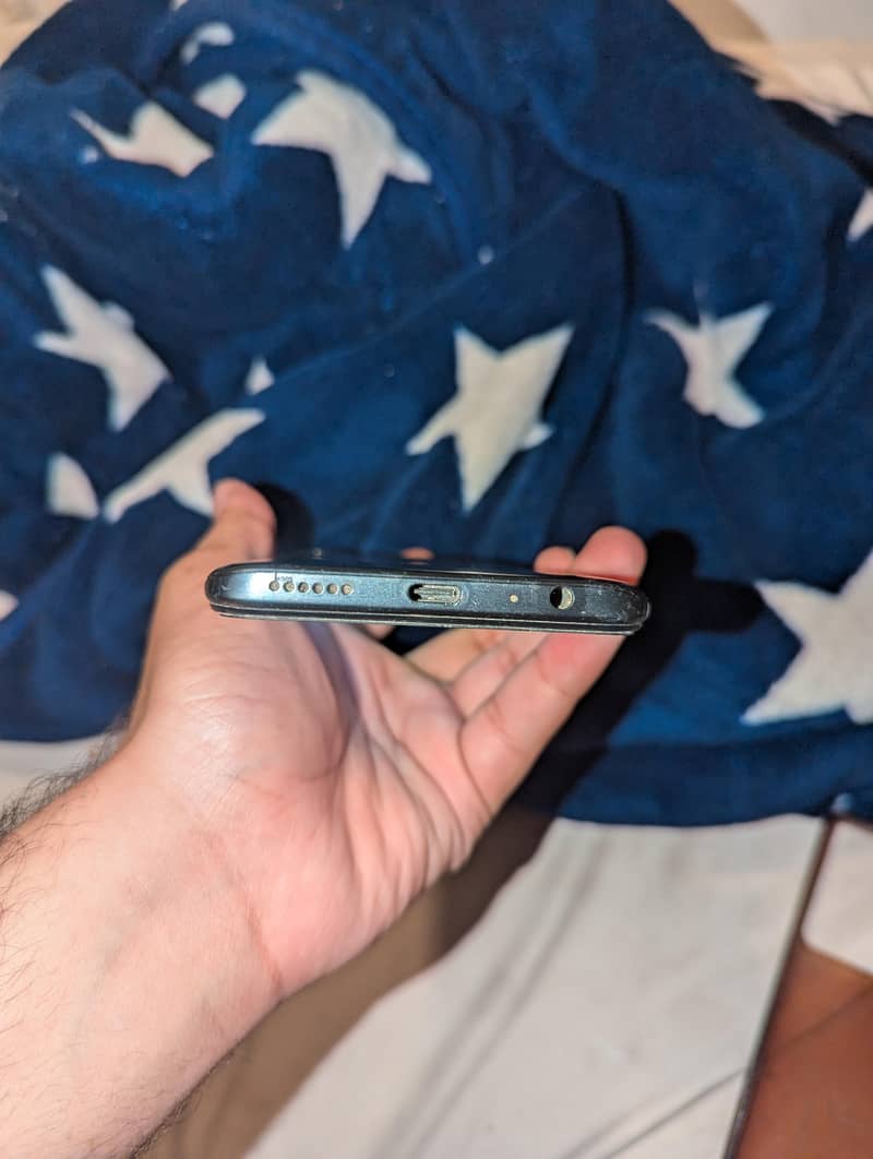 Tecno Spark 8 pro 2
