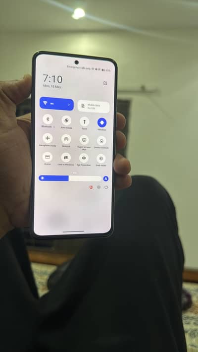 vivo y100