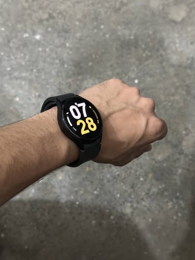 Galaxy Watch 4 For Sale