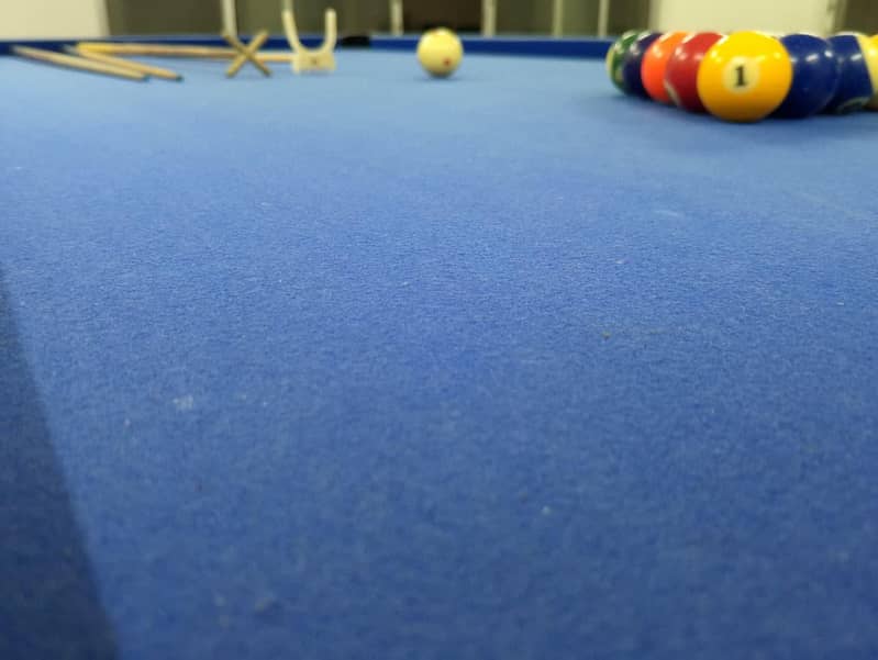 American pool table 4/8 6