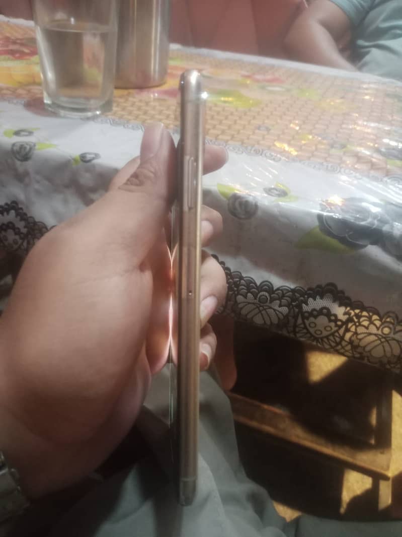 Iphone xs max 2