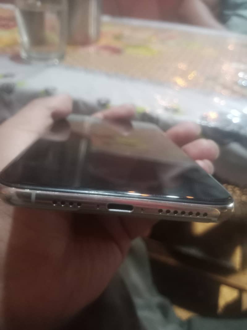 Iphone xs max 5