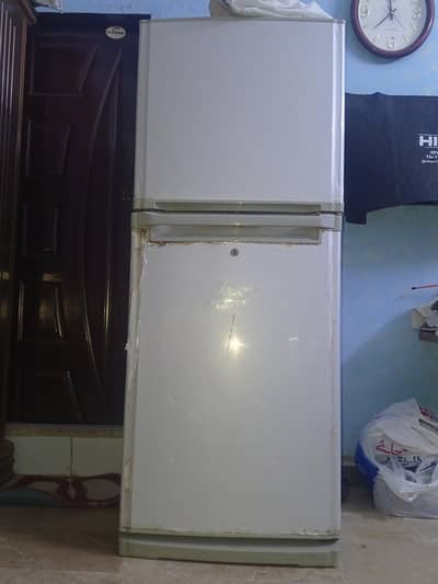 big size freezer hai urgent sale karna hai