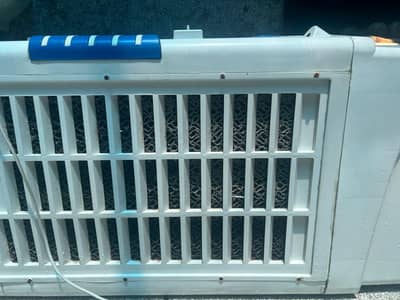 this air cooler is very good condition and only 1 year used .