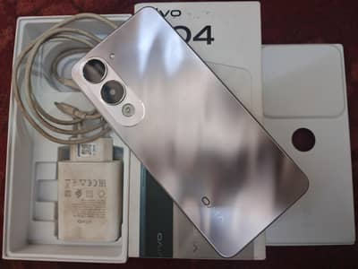 vivo y04     RAM 4+4/ROM 128GP
