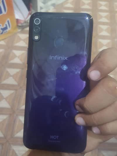 Hot 8 lite 2gb 32gb with charger