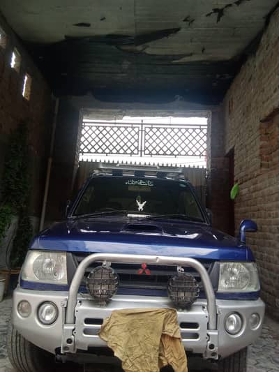 exchange with smallcara. 1100cc minual mini jeep for. sale