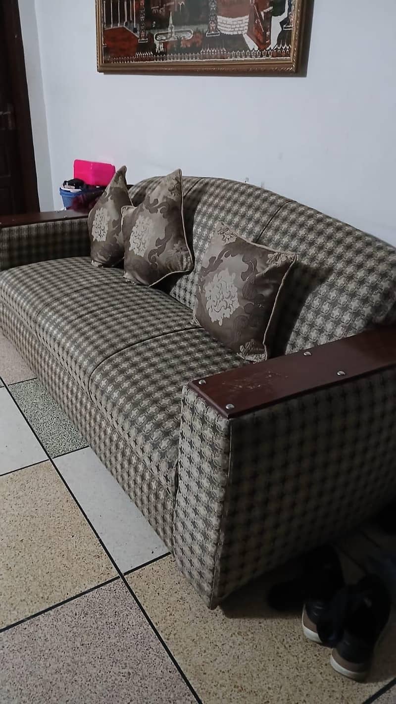 sofa set 1