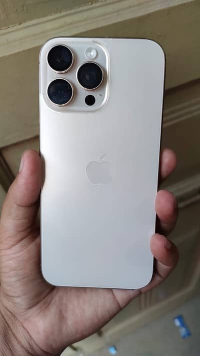 Iphone 16 pro max 256 jv