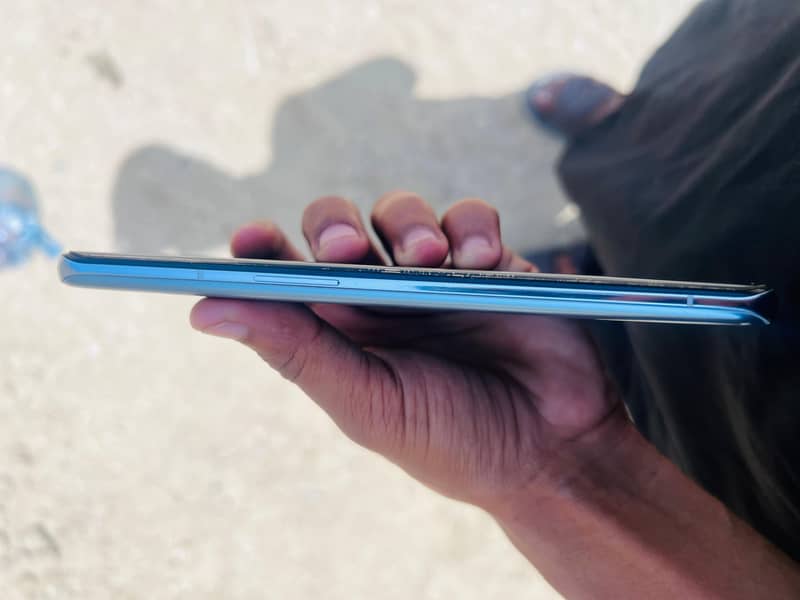 One Plus 9 Pro 4