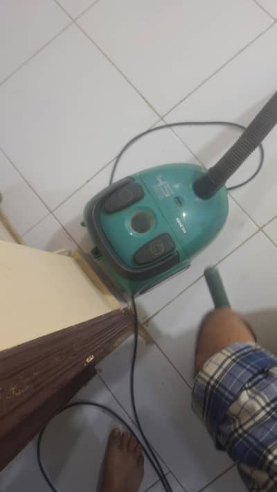vacuum cleaner