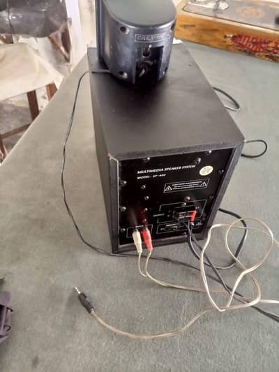 speaker