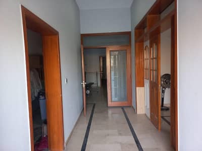facing park 10 Marla Triple story House for sale