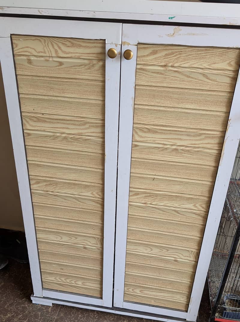 Cupboard 0
