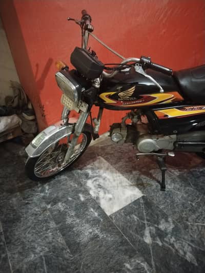 Jeanine 15 model bike