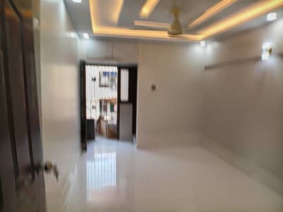 Apartment for rent 2 bed drawing dining 1050 sq feet badar commercial dha phase 5 Karachi