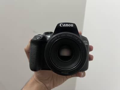 Canon 1300d with 18-55mm and 50mmf1.8 stm lens.
