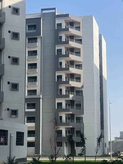 10-Marla 3-Bedroom's Tile Flooring (Apartment | Flat) For Sale | Askari 10 Lahore Cantt | @nusratestate