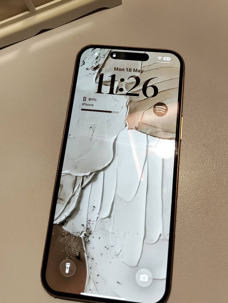 Iphone 17 Pro max 3