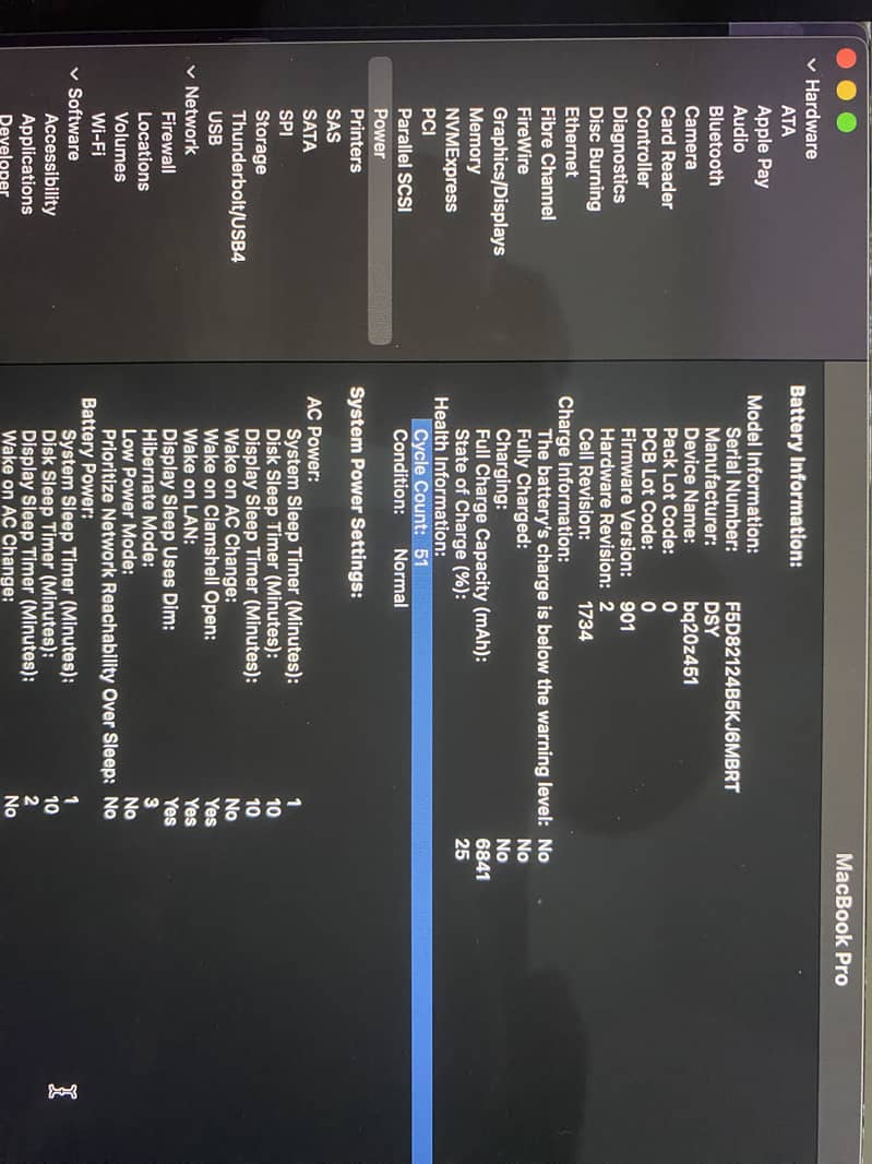 MacBook pro 18 model 3