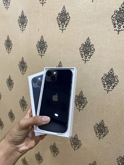 iPhone 13 jv 128GB with box.