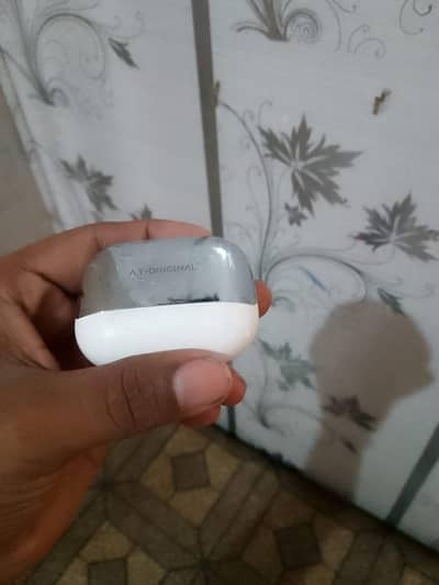Airbuds