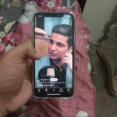 Iphone xs max factory unlocked