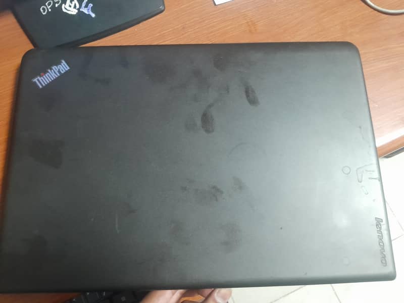 E550( Thinkpad) -type 20DF 5