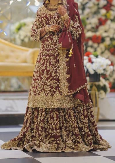 Bridal lehanga for sale in excellent condition